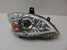Laden Sie das Bild in den Galerie-Viewer, Frontscheinwerfer Mercedes-Benz Vito A6398202961 Xenon Rechts Headlight