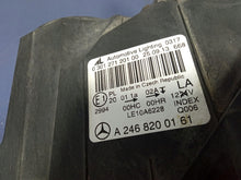 Laden Sie das Bild in den Galerie-Viewer, Frontscheinwerfer Mercedes-Benz W246 A2468200161 Links Scheinwerfer Headlight SCH1722797546qi