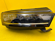 Laden Sie das Bild in den Galerie-Viewer, Frontscheinwerfer Skoda Octavia IV 5E4941016 LED Rechts Scheinwerfer Headlight SCH5471509774hr