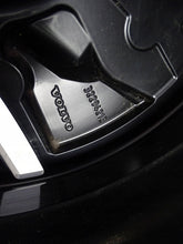 Load image into Gallery viewer, 1x Alufelge 19 Zoll 8.5" 5x108 56ET Glanz Schwarz 32294213 Volvo Xc40 Rim Wheel FEL2662837397so
