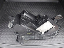 Laden Sie das Bild in den Galerie-Viewer, Frontscheinwerfer Toyota Proace City Verso LB82166 Full LED Links Headlight SCH5852947291ve