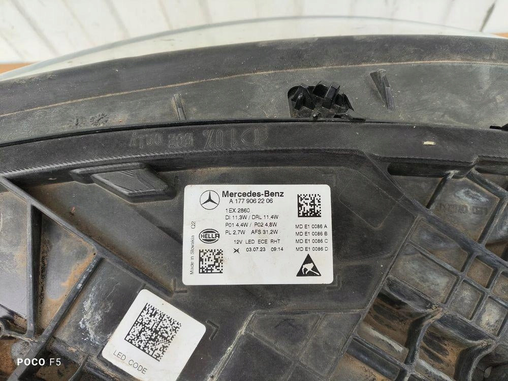 Frontscheinwerfer Mercedes-Benz W177 A1779062206 LED Rechts Headlight SCH8980061653zn