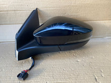 Laden Sie das Bild in den Galerie-Viewer, Außenspiegel Seitenspiegel VW T-Cross Links Side Mirror