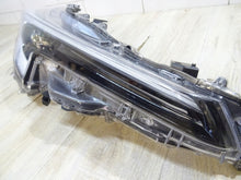 Laden Sie das Bild in den Galerie-Viewer, Frontscheinwerfer Toyota Corolla 8111012N70 Rechts Scheinwerfer Headlight SCH4226108077ci