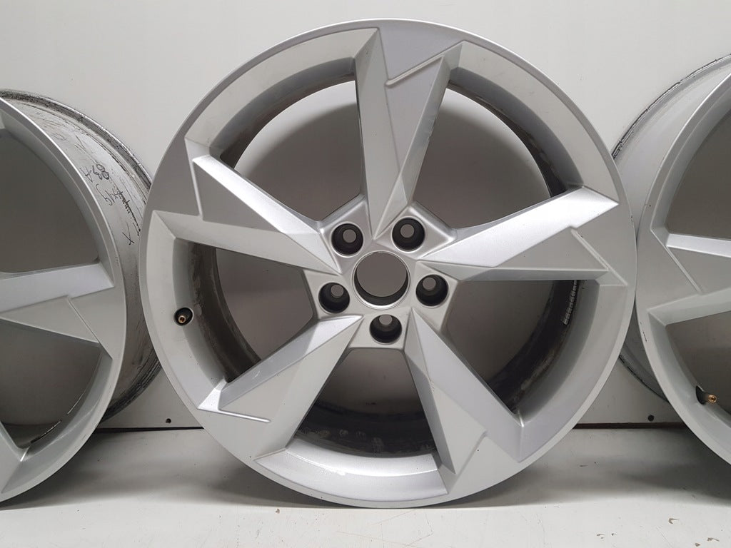 4x Alufelge 19 Zoll 7.0" 5x112 43ET Glanz Silber 83A601025N Audi Q3 Rim Wheel FEL9344404563in