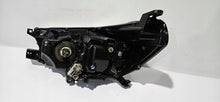 Laden Sie das Bild in den Galerie-Viewer, Frontscheinwerfer Toyota Hilux VIII LED Rechts Scheinwerfer Headlight SCH1983788450kr