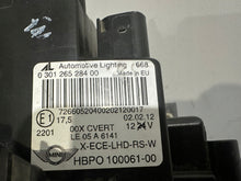 Laden Sie das Bild in den Galerie-Viewer, Frontscheinwerfer Mini R56 030126528400 Xenon Rechts Scheinwerfer Headlight SCH6013154336pm
