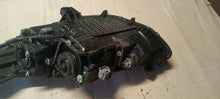 Laden Sie das Bild in den Galerie-Viewer, Frontscheinwerfer Mazda 2 YWQ1996 Rechts Scheinwerfer Headlight SCH1342877527ll