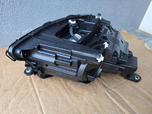 Laden Sie das Bild in den Galerie-Viewer, Frontscheinwerfer Mercedes-Benz W213 A2139066308 Links Scheinwerfer Headlight SCH9836670704bh