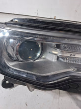 Laden Sie das Bild in den Galerie-Viewer, Frontscheinwerfer Jeep Grand Cherokee Wk2 68144708AG Rechts Headlight SCH3673102629fz