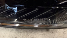 Load image into Gallery viewer, Frontscheinwerfer Skoda Octavia I 5E4941015B Full LED FALSE Headlight SCH1826589762on