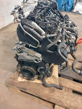 Laden Sie das Bild in den Galerie-Viewer, Motor Audi Seat Skoda VW CKF 2.0 TDI 70TKm 2021 Diesel Engine Komplett