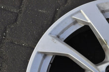 Load image into Gallery viewer, 1x Alufelge 16 Zoll 6.5&quot; 5x100 40ET 82A6011025B Audi Rim Wheel