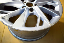 Load image into Gallery viewer, 1x Alufelge 18 Zoll 8.5&quot; 5x112 29ET Glanz Silber 8W0601025FM Audi B9 Rim Wheel