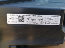 Laden Sie das Bild in den Galerie-Viewer, Frontscheinwerfer Skoda Superb III 3V1941016E Rechts Scheinwerfer Headlight