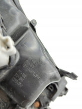 Laden Sie das Bild in den Galerie-Viewer, Frontscheinwerfer Toyota Hilux VIII Links Scheinwerfer Headlight SCH2048015696ar