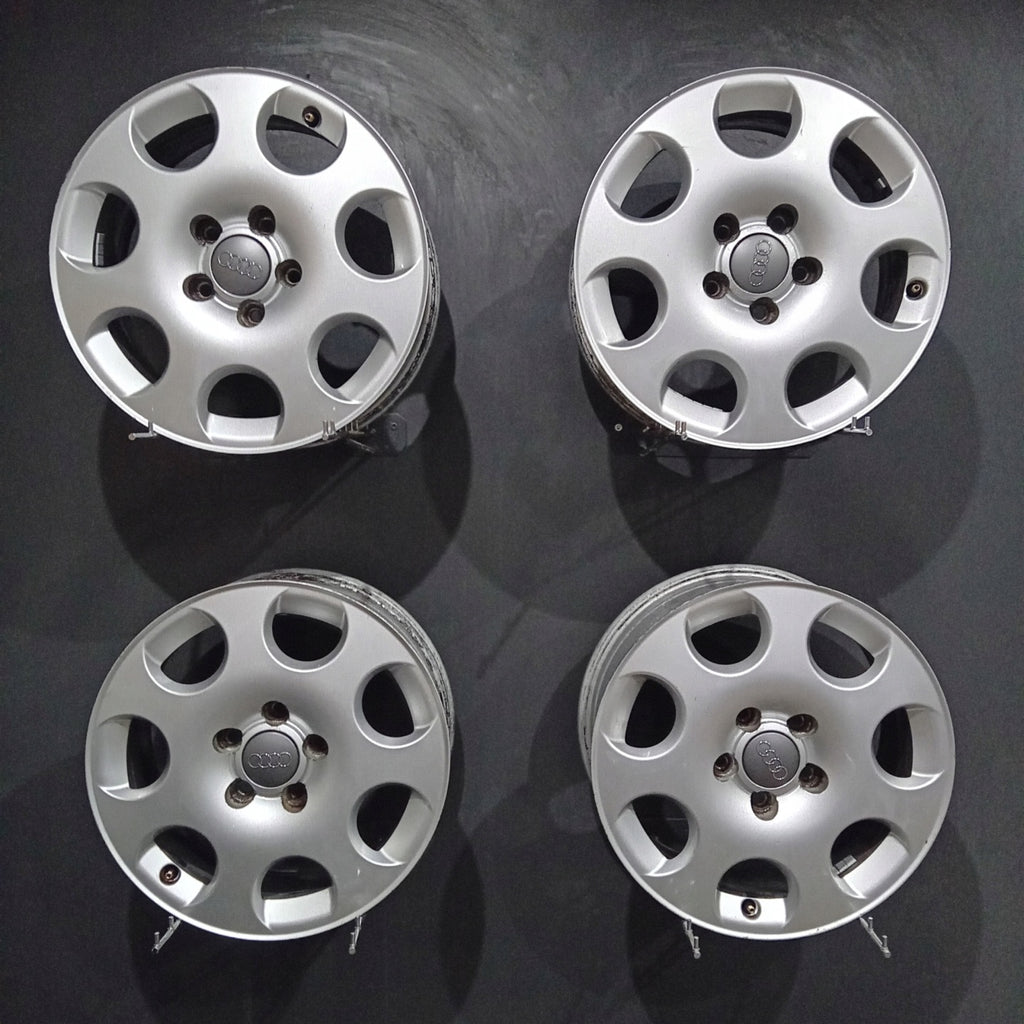 4x Alufelge 16 Zoll 6.5" 5x112 50ET 8P0601025-AU Audi A3 Rim Wheel FEL4174132162sq