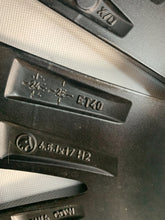 Load image into Gallery viewer, 1x Alufelge 17 Zoll 6.5" 5x112 658601025AA Skoda Kamiq Rim Wheel FEL5057078804yj