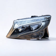 Laden Sie das Bild in den Galerie-Viewer, Frontscheinwerfer Mercedes-Benz W447 A4479069700 LED Links Headlight