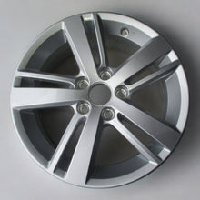 Load image into Gallery viewer, 1x Alufelge 15 Zoll 6.0&quot; 5x100 40ET Glanz Silber 6R0601025AB VW Polo Rim Wheel