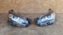 Load image into Gallery viewer, Frontscheinwerfer Mazda 2 Dl LED Ein Satz Scheinwerfer Headlight SCH4916556039jm