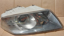 Load image into Gallery viewer, Frontscheinwerfer Skoda Octavia II Rechts Scheinwerfer Headlight SCH3468077295xs