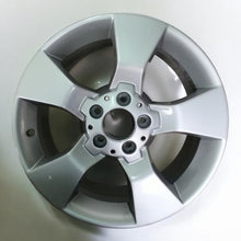 Laden Sie das Bild in den Galerie-Viewer, 1x Alufelge 17 Zoll 7.5&quot; 5x112 47,5ET A2044013602 Mercedes-Benz Rim Wheel