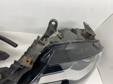 Laden Sie das Bild in den Galerie-Viewer, Frontscheinwerfer Audi A4 B8 8K0941003C Xenon Ein Stück (Rechts oder Links) SCH2564285583mn