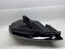 Laden Sie das Bild in den Galerie-Viewer, Frontscheinwerfer Skoda Superb III 3V1941015D LED Links Scheinwerfer Headlight