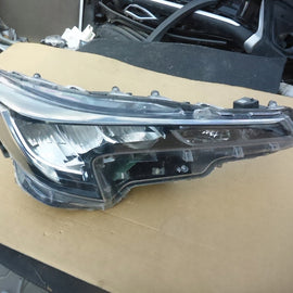 Frontscheinwerfer Toyota Corolla 81110-02S60 Rechts Scheinwerfer Headlight SCH4009030927ak