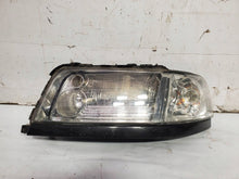 Laden Sie das Bild in den Galerie-Viewer, Frontscheinwerfer Audi 0301171276 Xenon Links Scheinwerfer Headlight SCH4290940674gn