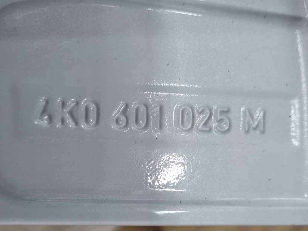 1x Alufelge 19 Zoll 8.0" 5x112 39ET Glanz Silber 4K0601025M Audi A6 Rim Wheel FEL5324481118pa