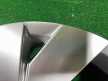 Load image into Gallery viewer, 1x Alufelge 17 Zoll 7.5" 5x112 51ET 5H0601025BE VW Golf Viii Rim Wheel FEL9465583185xj