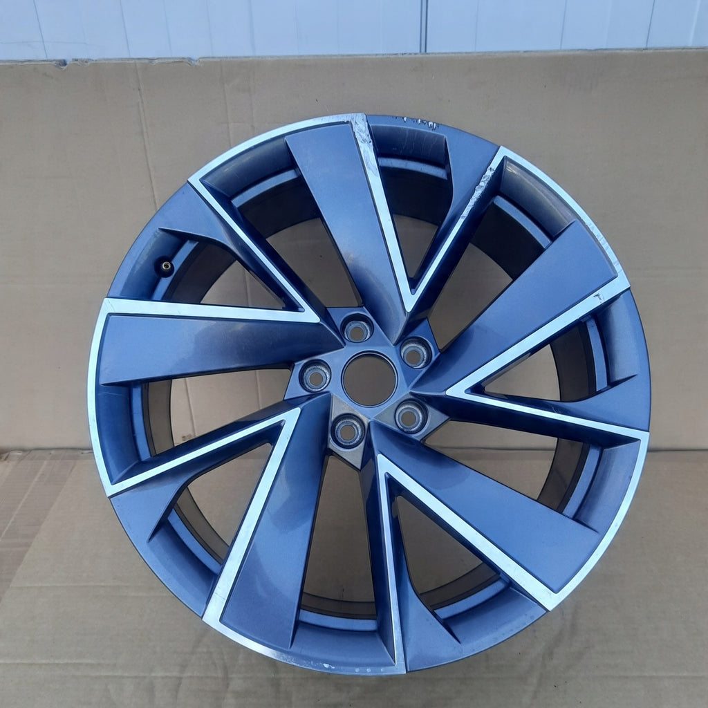 1x Alufelge 20 Zoll 8.0" 5x112 45ET 5E0601025 Skoda Enyaq Rim Wheel