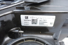 Laden Sie das Bild in den Galerie-Viewer, Frontscheinwerfer Opel Astra 39077801 Rechts Scheinwerfer Headlight SCH8493362959vp