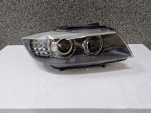 Laden Sie das Bild in den Galerie-Viewer, Frontscheinwerfer BMW 3 E91 E90 72025849 Rechts Scheinwerfer Headlight SCH1606686317ty