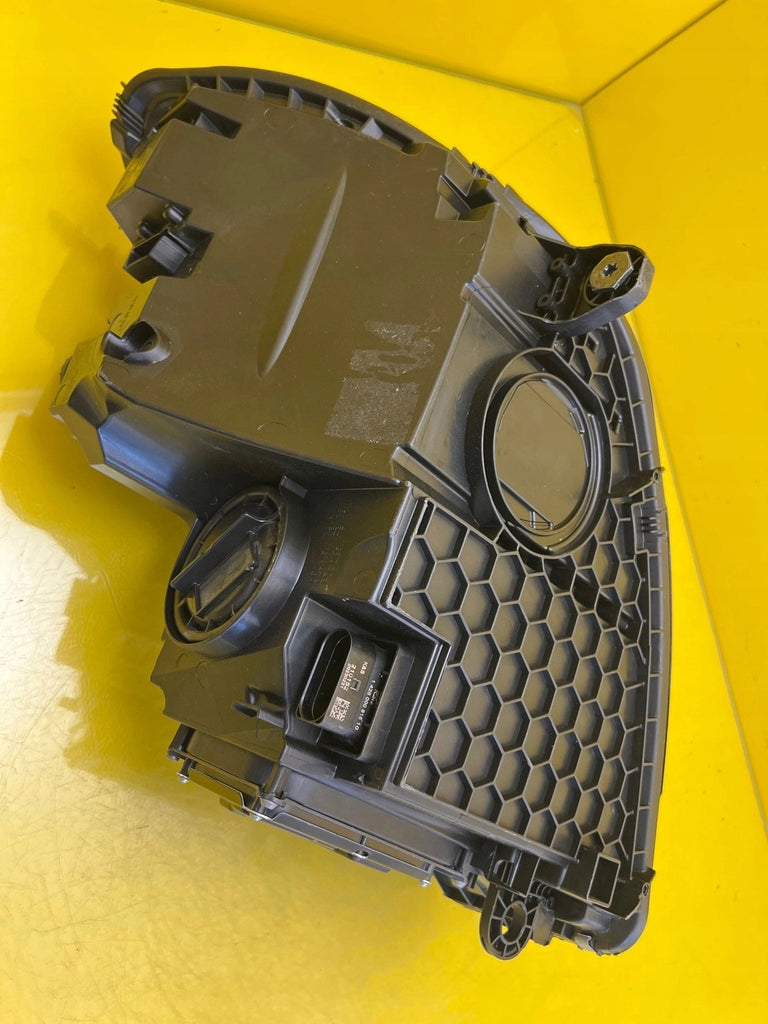 Frontscheinwerfer Mercedes-Benz W206 A2069068104 LED Rechts Headlight SCH7844431370uq