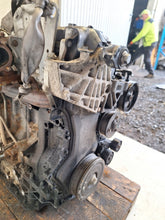 Laden Sie das Bild in den Galerie-Viewer, Motor Opel Renault Vivaro M9R L782 2.0 DCI 166TKm Diesel Engine Unkomplett