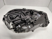 Laden Sie das Bild in den Galerie-Viewer, Frontscheinwerfer Mercedes-Benz W177 A1779064406 Full LED Rechts Headlight SCH4247900267az