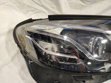 Laden Sie das Bild in den Galerie-Viewer, Frontscheinwerfer Mercedes-Benz W213 A2139069608KZ Full LED Rechts Headlight SCH6133684204uj