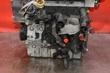 Laden Sie das Bild in den Galerie-Viewer, Motor Skoda Octavia III CRM 2.0 TDI 150PS 110kW 2016 Diesel Engine Unkomplett MOT2557239300fo