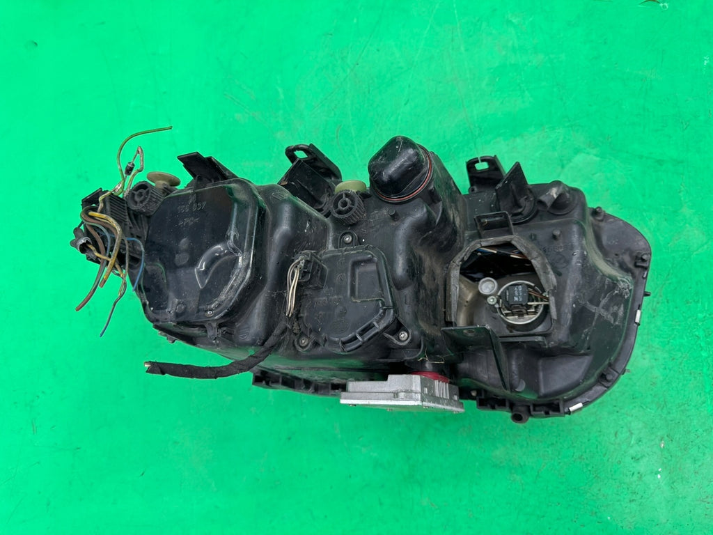 Frontscheinwerfer BMW 7 E65 E66 Xenon Links Scheinwerfer Headlight SCH8836110366bw