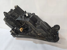 Load image into Gallery viewer, Frontscheinwerfer Skoda Superb 3V1941015B Links Scheinwerfer Headlight SCH7782899338fc