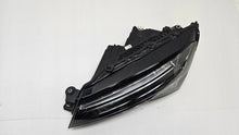 Laden Sie das Bild in den Galerie-Viewer, Frontscheinwerfer Skoda Superb III 3V1941015C Links Scheinwerfer Headlight