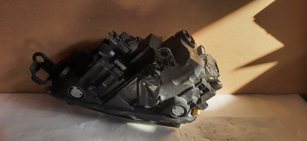 Frontscheinwerfer Skoda Scala 657941016A LED Rechts Scheinwerfer Headlight SCH2001515427ie