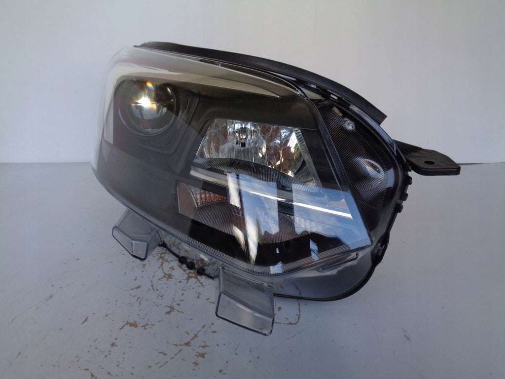 Frontscheinwerfer Opel Zafira Vivaro C 9832836480 XENON Rechts Headlight