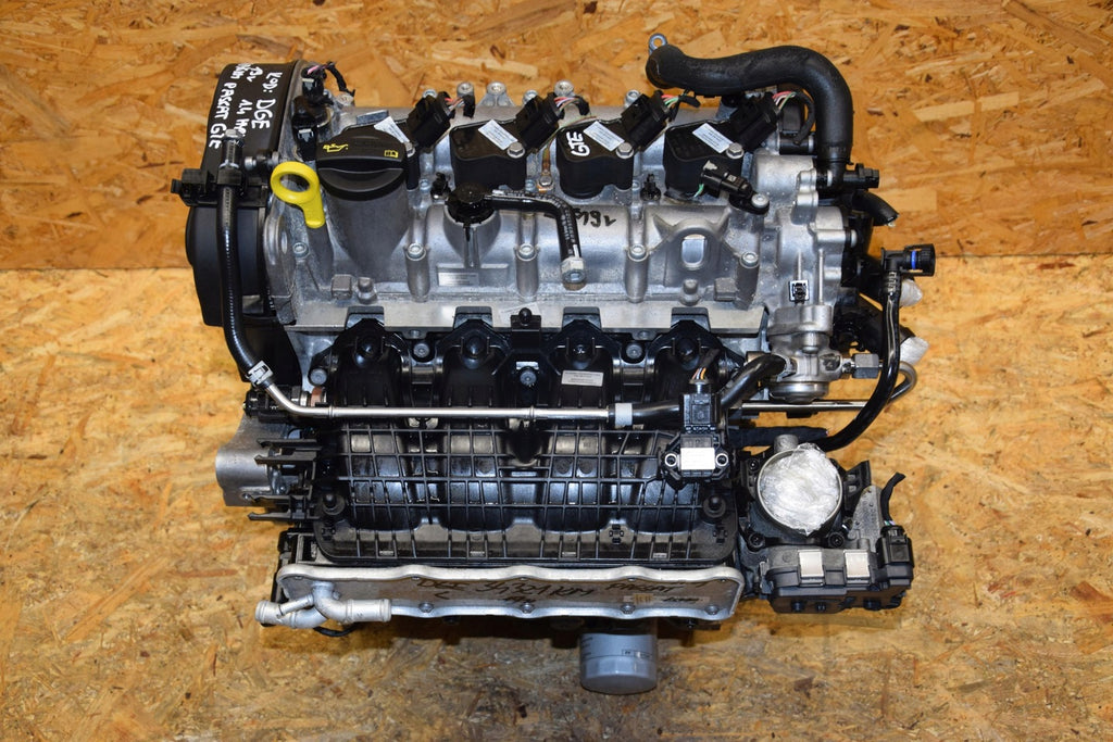 Motor VW Passat B8 DGE 1.4 GTE 156PS 115kW 34TKm 2019 Benzin Engine Unkomplett