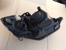 Laden Sie das Bild in den Galerie-Viewer, Frontscheinwerfer Skoda Fabia II 1EL24702505 Ein Satz Scheinwerfer Headlight