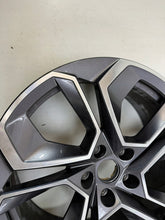 Laden Sie das Bild in den Galerie-Viewer, 1x Alufelge 19 Zoll 7.5&quot; 5x112 48ET 5E3601025T Mitsubishi IV Octavia 5e3