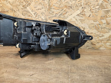 Laden Sie das Bild in den Galerie-Viewer, Frontscheinwerfer Dacia Sandero III Jogger 260607161R LED Links Headlight